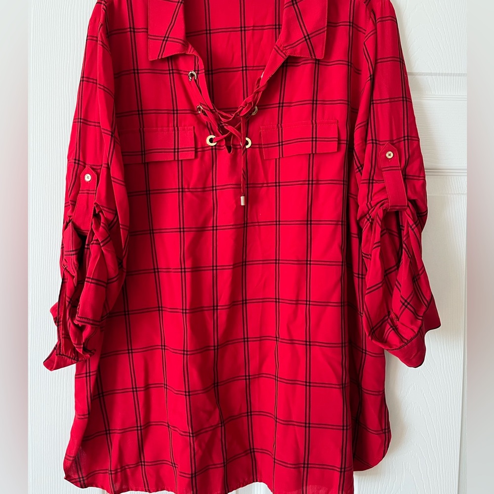 Red and black stripes Calvin Klein top!